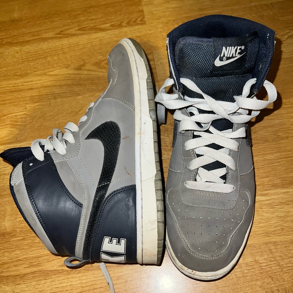 2008 Nike BIG High Top Sneakers Men Sz 10.5 (336608-041) W/ Laces FREE SHIPPING